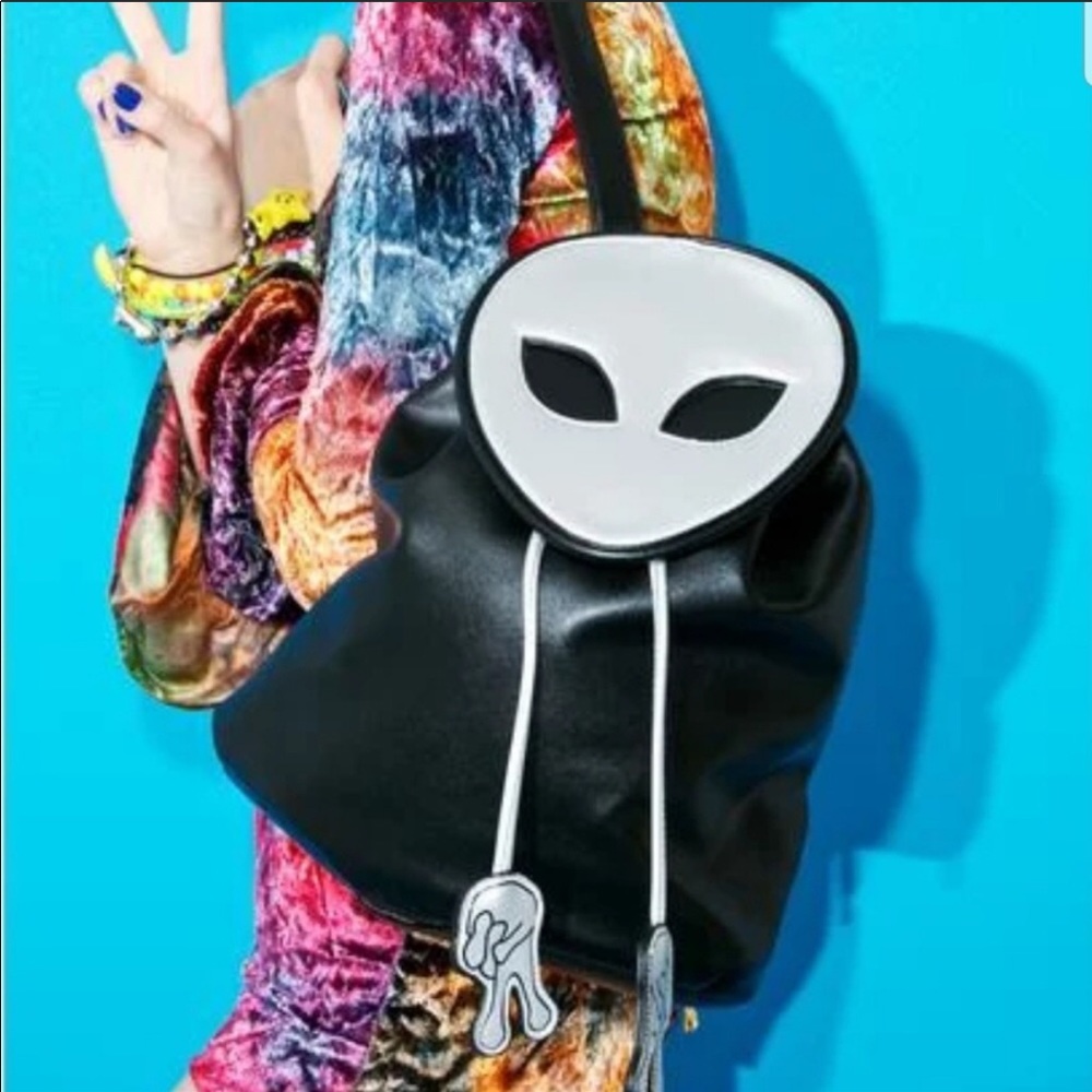 Current mood backpack